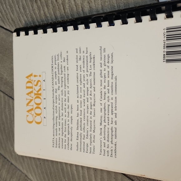 CANADA COOKBOOK PASTA - Picture 2 of 6